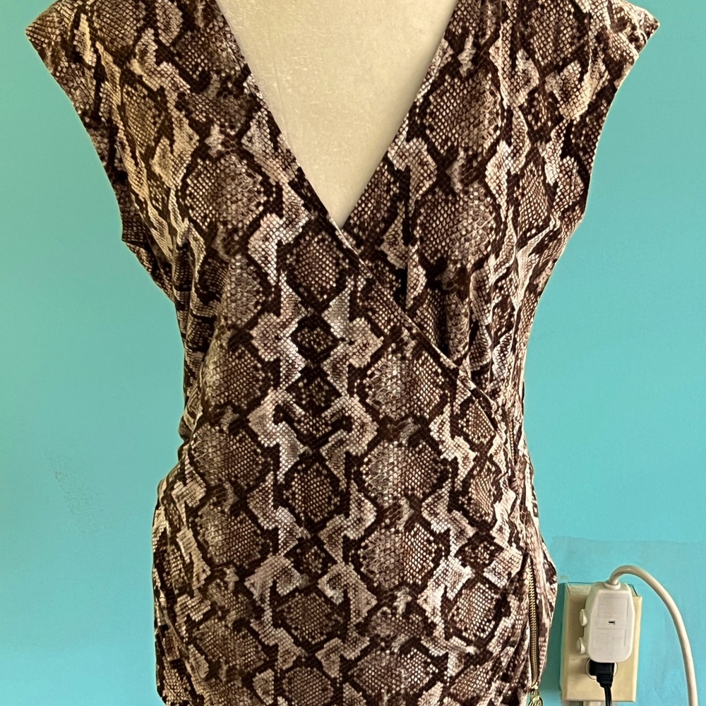 MICHAEL KORS Sleeveless Reptile Print Wrap Top Size L
